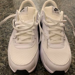 Nike Air Max Women Size 7.5